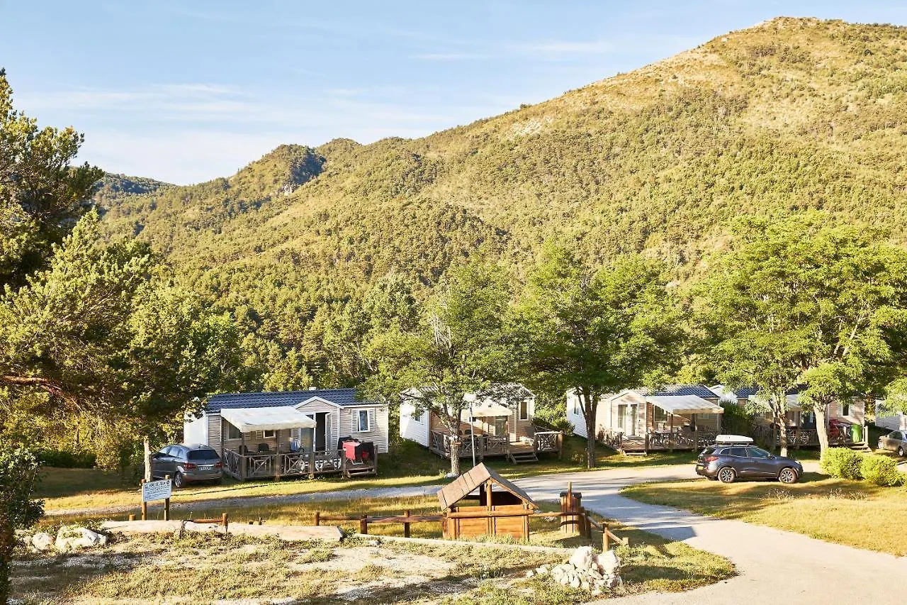 Camping Rcn Les Collines De Castellane Francja