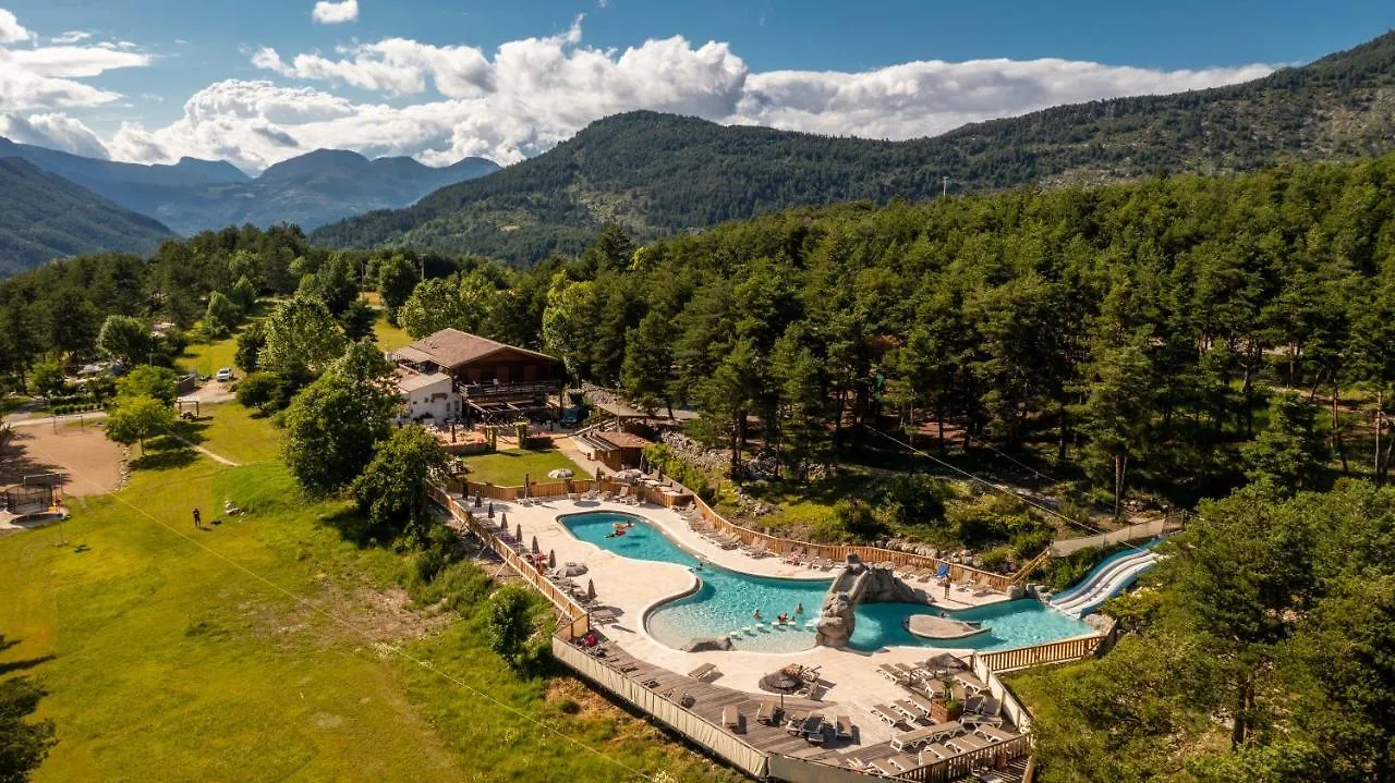 Camping Rcn Les Collines De Castellane Kemping